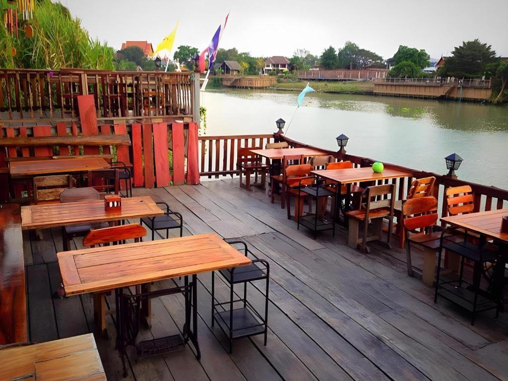 Jidapa Resort Пра Након Си Аютая Екстериор снимка